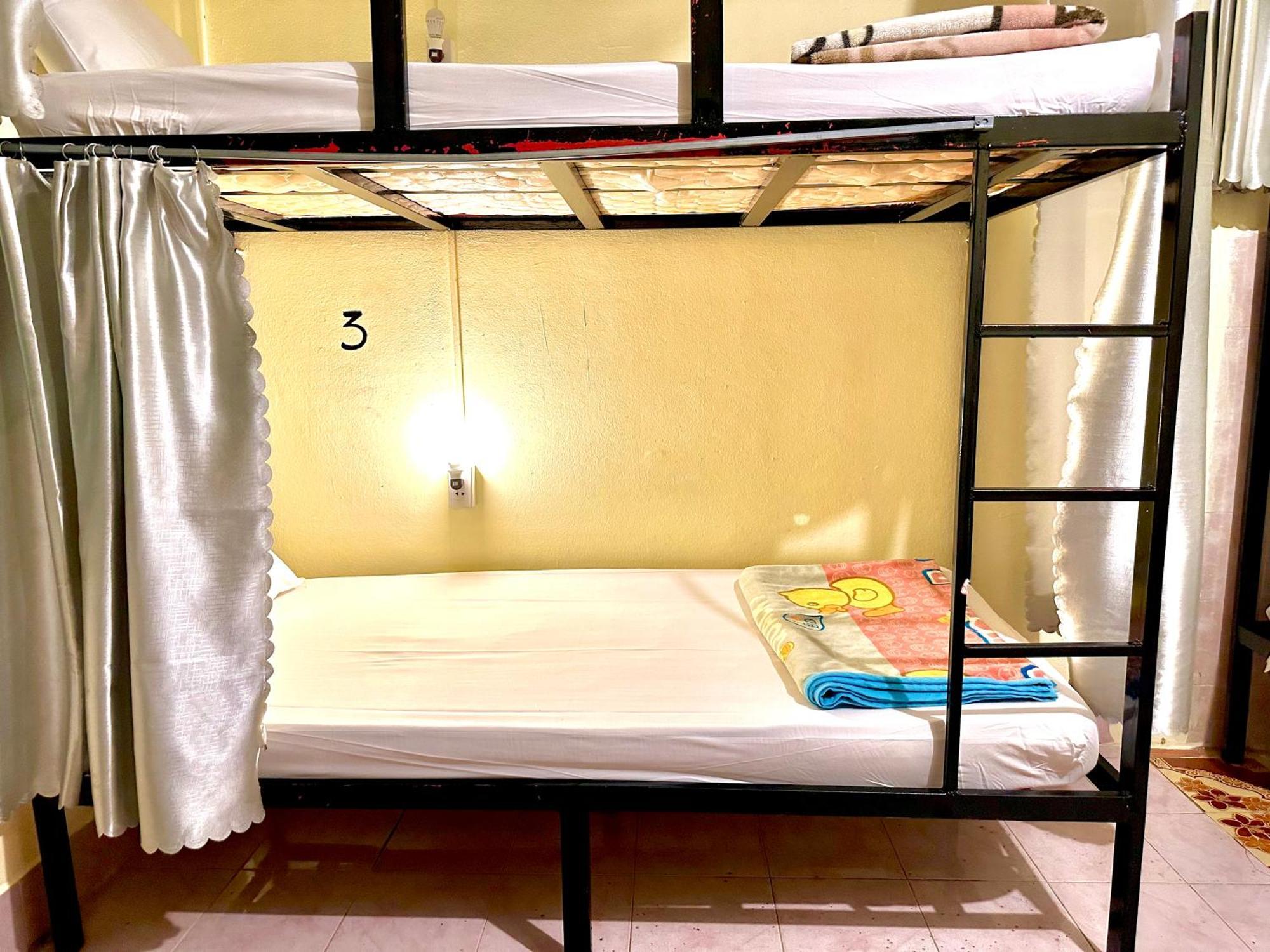 Vang Vieng Freedom Hostel 2 Phòng bức ảnh